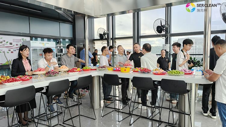 广东省工业和信息化厅2025 
年高端装备制造产业集群培育专题研修班一行到访深圳市兴业卓辉实业有限公司开展参观学习活动